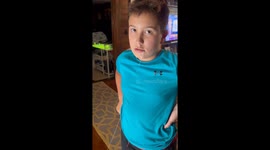 Child's tooth pulled using string in Kingsport, Tennessee