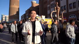 One day in Urumqi's dazzling Grand Bazaar