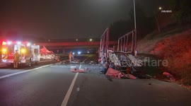 US, Los Angeles: La Verne Van Sliced In Half After Crashing into Parked Semi on 210 Freeway