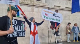 'Sinwar bye bye': Pro-Israel counter-protesters set up metres away from Palestine demonstration in Trafalgar Square