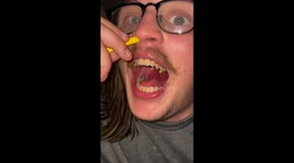 Magician performs balloon string nose-to-mouth trick in Cleveland, USA