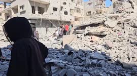 Gaza Strip: Victims still trapped under rubble after Israeli bombardment in northern Gaza