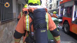 Spain: Video of the work of Bombers Valencia in a house fire in Catarroja