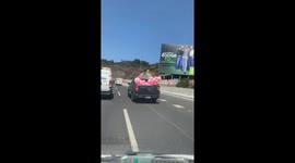 Everything Was Going Fine Until... Balloons Took Off on a Santiago Highway!