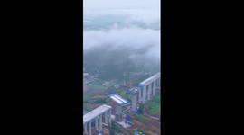 14,500-tonne bridge section rotates into position in China's Yunnan