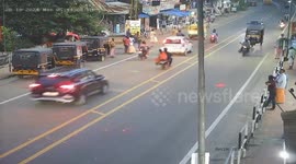 Kerala Chief Minister Pinarayi Vijayan convoy involved in a multi-car collision