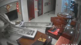 Typhoon Kong-Rey causes chaos in east China, shattering windows and felling trees