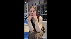 Electric-boosted shoes, a must-try product at CIIE