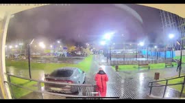 Izhevsk resident hits neighbor in dispute over poorly parked car