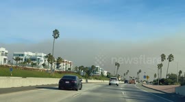 Mountain Fire exploded in residential neighborhood of Camarillo Heights