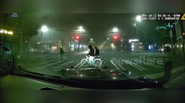 US: Dinosaur Burglar Nabbed in Capitol Hill: A Tale of Prehistoric Proportions