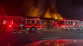 US: Inferno Engulfs Garden Grove Strip Mall in 3-Alarm Fire