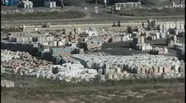 Gaza: Trucks Pile Up as Hamas Threatens Looting, Says Israeli Military Official