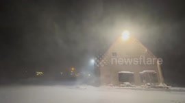 US: Stevens Pass Engulfed in Snowstorm Fury