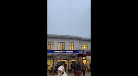 First snowfall of the year captured in London