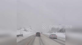 US: Winter Wonderland or Traffic Nightmare? Snow Blankets I-80 Amid Truck Restrictions