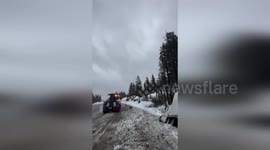 US: Big Rig Crash on I-80 Amid Treacherous Conditions Sparks Warning