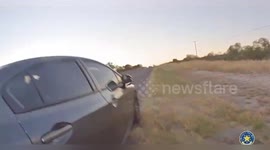 US: High-Speed Pursuit Ends in Arrest of Smuggler and Four Immigrants in Texas