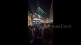 UK: Crowds swarmed Hammersmith police station to demand the release of their supporters arrested at previous protests