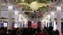 US: Shoppers Look For Deals On Black Friday in NY