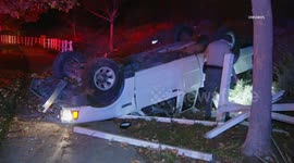 US, Los Angeles: Santa Clarita 2 Teens Injured in High Speed Rollover Crash
