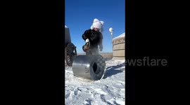 Chinese man crafts energy efficient icebox that he stores food in for months