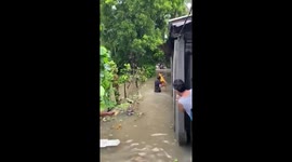 Trapped worshippers rescued from flooded church in the Philippines