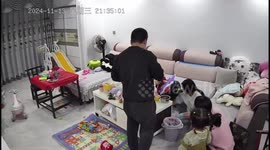 Explosion caused by hydrogen balloon ignites small fire in Hunan, China