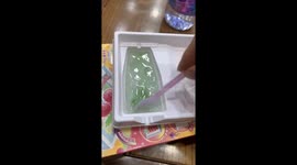 Chinese woman crafts DIY candy skewers