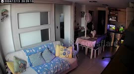 Clip 2 Ricardo Diaz TikTok @rbdiaze viernes 13 de diciembre 2024, vivimos un sismo fuerte acá en Santiago de chile