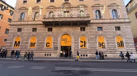 Palazzo Cipolla in the Museo del Corso complex hosts the masterpiece “The White Crucifixion” by Marc Chagall on the occasion of events related to the Jubilee in Rome.