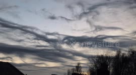 Strange Wave-like Asperitas Clouds, Wave-like Asperitas Clouds that almost looks like you're underwater..