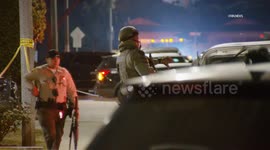 US, Los Angeles: Carson LASD Special Enforcement Bureau Handles Barricaded Suspect