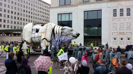 Greenpeace Aurora's Parade Shell Centre