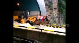 重庆酉阳马鞍山隧道涌水事故救援