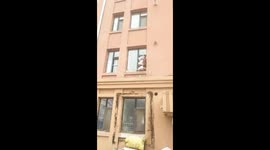 Chinese family creates natural outdoor fridge