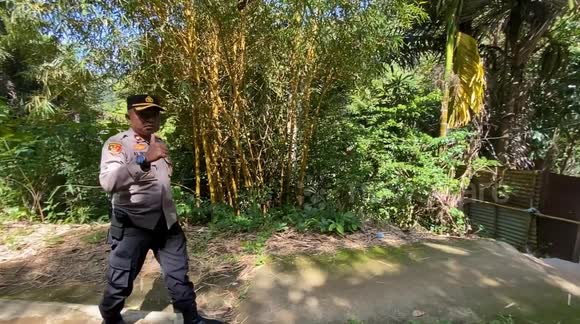 Catholics' Struggle to Celebrate Christmas in the Middle of Padang City Forest