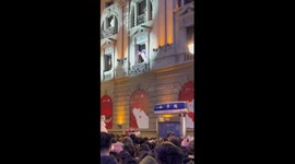 Musical flash mob celebrates New Year in China's Tianjin