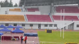 China: Slipped During Race