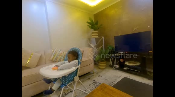 Heartwarming Toddler Reaction to Ms. Rachel's Voice: A Moment of Pure Joy