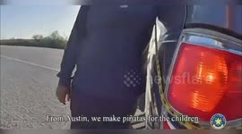 US: Trooper Stops to Assist Driver, Uncovers Human Smuggling in Texas