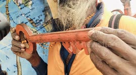 India: Chabhi wale baba at Mahakumbh
