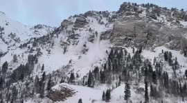 US: Avalanche Mitigation as SR-210 Reopens, Delays Expected