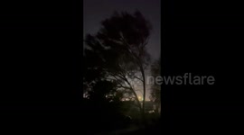 US: Strongs winds in Burbank during Palisades fire