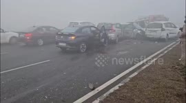 India: Fog causes nine vehicles collision on Highway-9 in Hapur