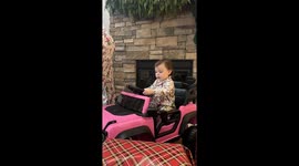 Junior Bronco Driver Finds Horn