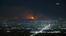 US, Los Angeles: Porter Ranch Palisades Wildfire Edges Into The San Fernando Valley Time Lapse
