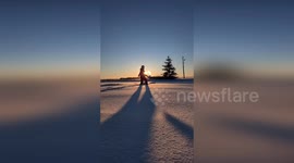 Canada: Extreme Cold Turns Water to Ice Instantly in Canada