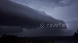 Australia: NSW Hit by Over 320,000 Lightning Strikes as Severe Storms Sweep the State