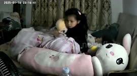 Girl Mistakes Toy for Dad, Breaks Down in Tears – Heartwarming Midnight Moment